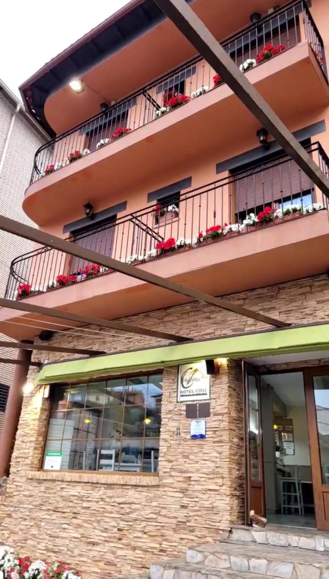 Hotel Rural Cristania Caminomorisco 외부 사진